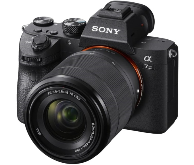 Aparat SONY α7 IIIK + Obiektyw SEL2870 | ILCE-7M3KB