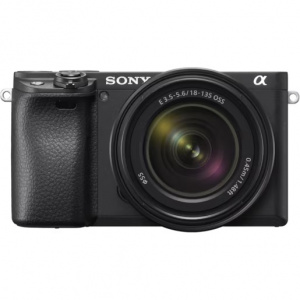 Aparat SONY α6400a + Obiektyw SEL18135 | ILCE-6400AM